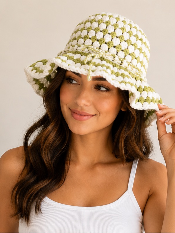 Vintage Free People Crochet Sun Hat  White  Light Green